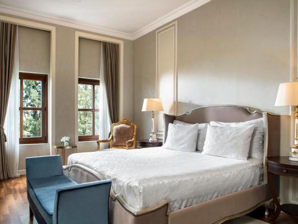 Rixos Pera Istanbul : photo 4 de la chambre chambre lit king-size de luxe - vue sur pera