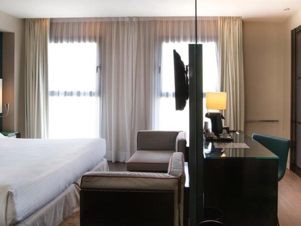 Pestana Arena Barcelona : photo 2 de la chambre chambre lit king-size deluxe