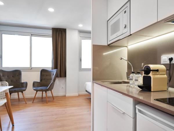 Aparthotel Augusta : photo 3 de la chambre penthouse