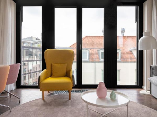 numa I Nook Rooms & Apartments : photo 7 de la chambre 1 bedroom apartment with sofa bed and terrace