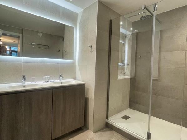 Villa Gracia : photo 5 de la chambre chambre triple - vue sur jardin