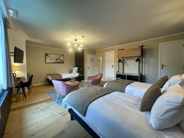 Villa Gracia : photo 4 de la chambre chambre triple - vue sur jardin