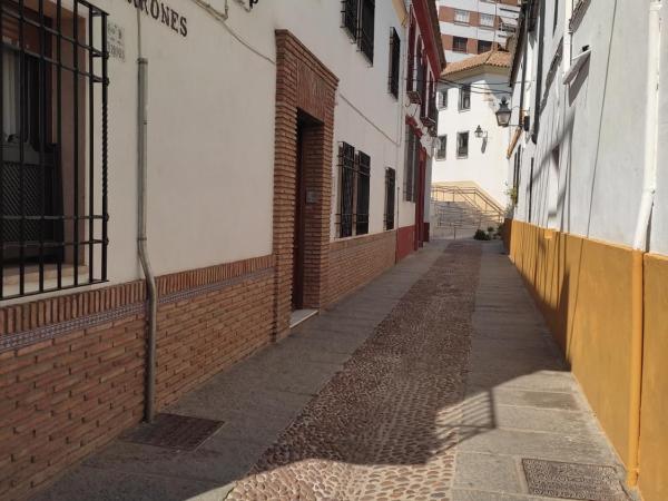 San Basilio´s Red House : photo 5 de la chambre chambre double avec salle de bains privative