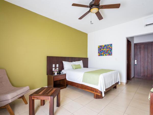 Imperla Hotel : photo 5 de la chambre chambre lit queen-size avec balcon