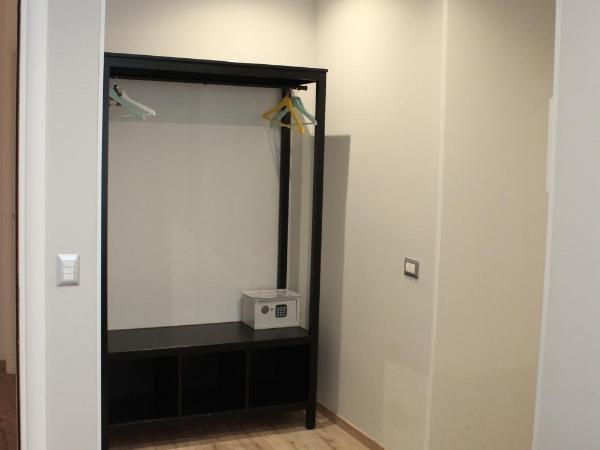 B&B Matteo Bonello : photo 1 de la chambre chambre triple avec salle de bains privative