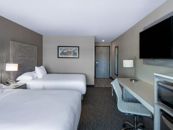 Wingate by Wyndham Kanata West Ottawa : photo 2 de la chambre chambre deluxe avec 2 lits queen-size - non-fumeurs