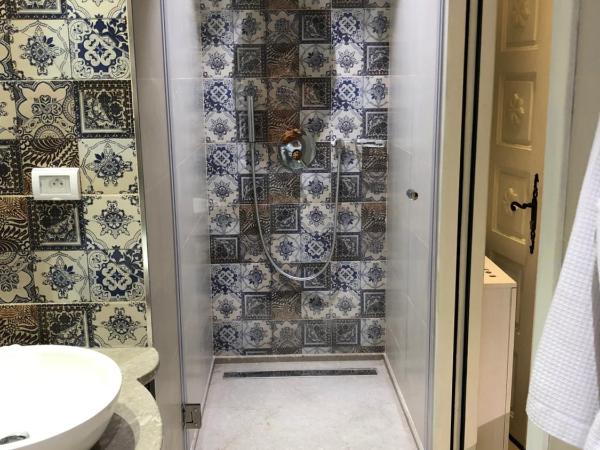 Dar Corniche La Marsa (Adults Only) : photo 7 de la chambre hébergement yasmin - vue sur mer