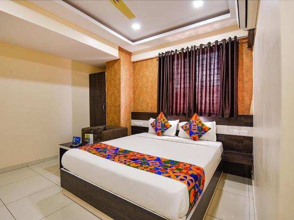 FabHotel Rotano Suites Yelahanka : photo 3 de la chambre chambre deluxe