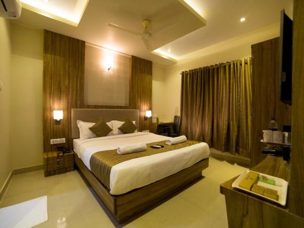 Hotel Plaza Heights : photo 4 de la chambre chambre double standard