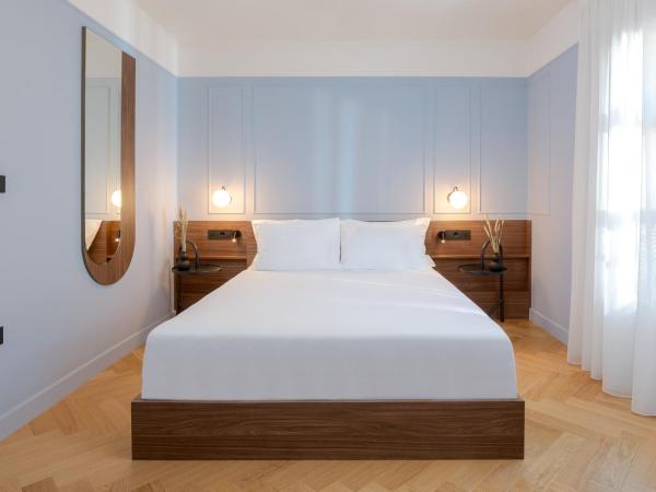 NAIADES the residence ioannina castle : photo 1 de la chambre chambre lit king-size deluxe