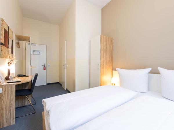 Nu Wave Hotel Berlin - Digital Access 2025 : photo 3 de la chambre chambre double standard