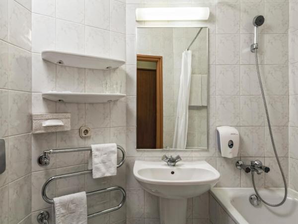 Hotel Budapest : photo 3 de la chambre chambre lits jumeaux Économique