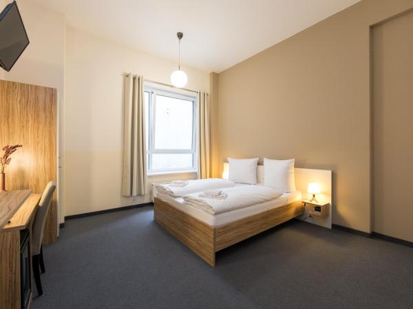 Nu Wave Hotel Berlin - Digital Access 2025 : photo 3 de la chambre chambre double supérieure