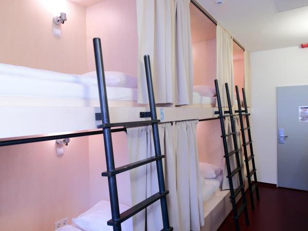 Maverick City Lodge : photo 3 de la chambre lit dans dortoir mixte de 6 lits