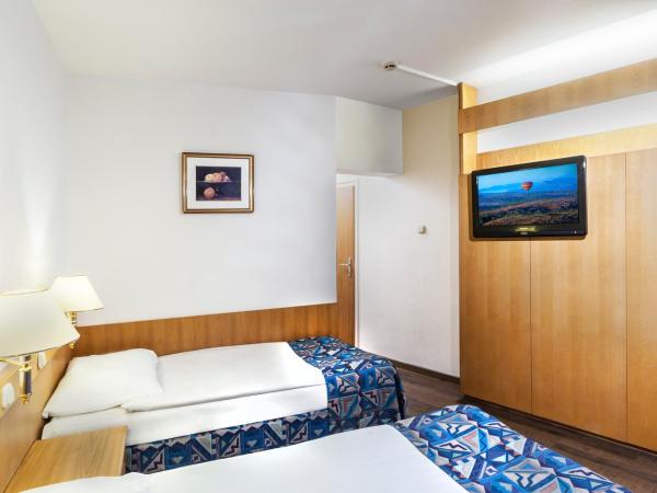 Hotel Budapest : photo 2 de la chambre chambre lits jumeaux standard