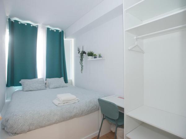 Porto Automatic : photo 2 de la chambre chambre double avec salle de bains commune