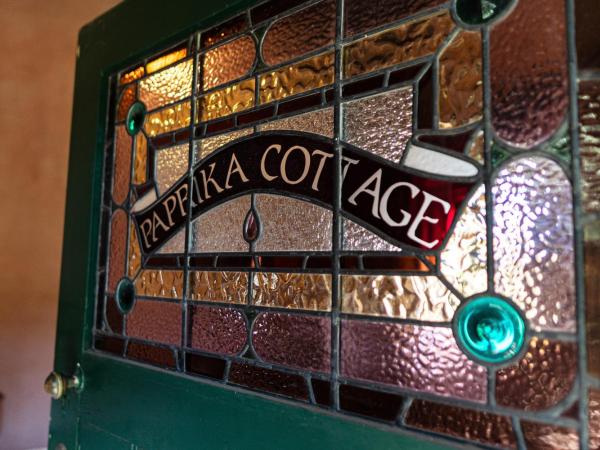 Buxton Manor : photo 10 de la chambre cottage 2 chambres avec baignoire spa - paprika