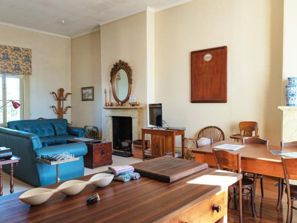 Fire Station Inn : photo 4 de la chambre appartement 2 chambres de grand standing - residency