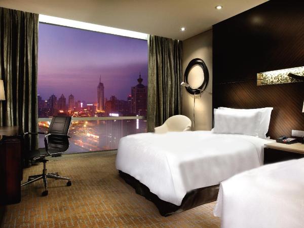 InterContinental Qingdao, an IHG Hotel - Inside the Olympic Sailing Center : photo 3 de la chambre chambre classique