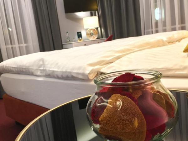 Hotel Garni Kluth : photo 2 de la chambre chambre double supérieure