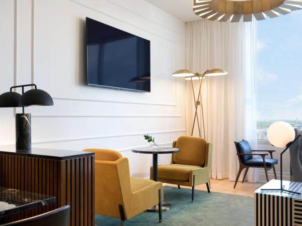 Omni Austin Hotel Downtown : photo 5 de la chambre premier club suite 1 king bed