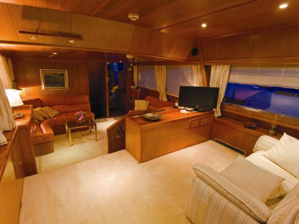 Motor Boat Paloma Rea : photo 2 de la chambre mobile home