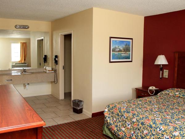 Best Way Inn and Suites - New Orleans : photo 1 de la chambre chambre lit king-size supérieure - non-fumeurs