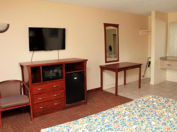 Best Way Inn and Suites - New Orleans : photo 2 de la chambre chambre lit king-size supérieure - non-fumeurs