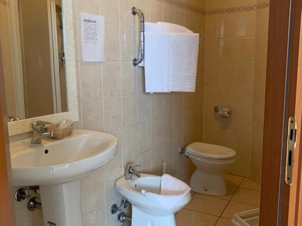 Hotel San Siro Fiera : photo 2 de la chambre chambre double