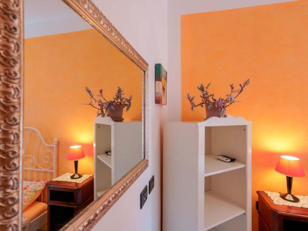 A Casa Fachin Room & Breakfast : photo 9 de la chambre chambre double avec salle de bains privative