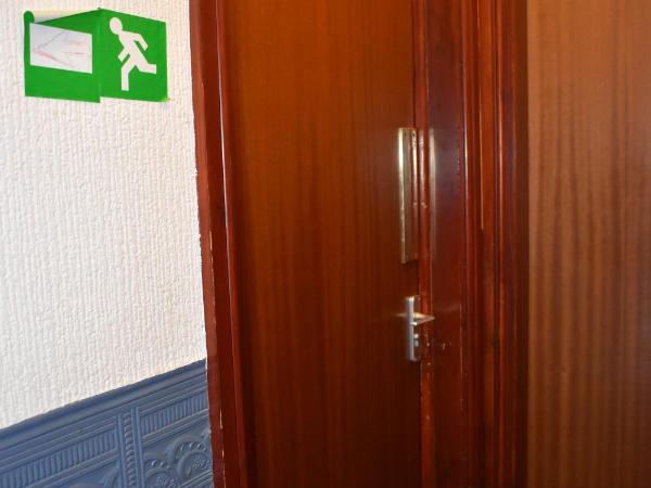 Lyndhurst Hotel : photo 7 de la chambre chambre simple avec salle de bains privative