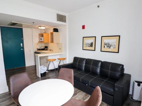 Cento Collins Stays by Mercury South Beach : photo 2 de la chambre appartement standard