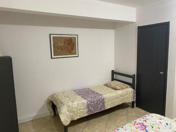Ipanema Club Hostel : photo 5 de la chambre chambre triple