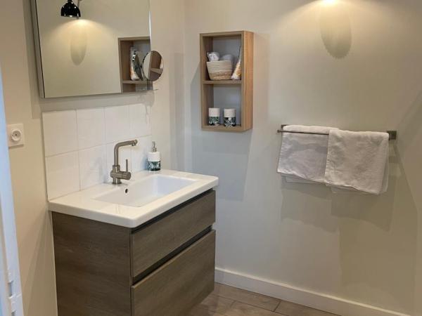 Maison La Tour : photo 5 de la chambre suite deluxe avec terrasse