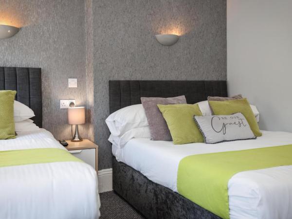 Chelsea Hotel : photo 2 de la chambre chambre familiale avec douche