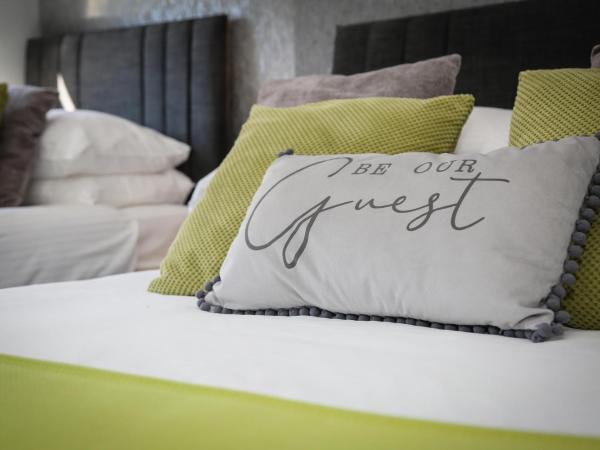 Chelsea Hotel : photo 5 de la chambre chambre quadruple