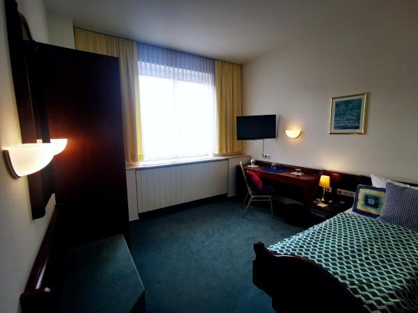 Tante ALMA's Mannheimer Hotel : photo 6 de la chambre chambre simple standard