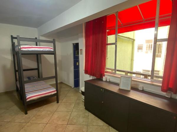 Ipanema Club Hostel : photo 2 de la chambre dortoir pour hommes