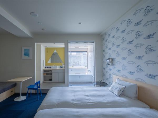 The Share Hotels Lyuro Tokyo Kiyosumi : photo 2 de la chambre chambre moyenne - vue sur rivière