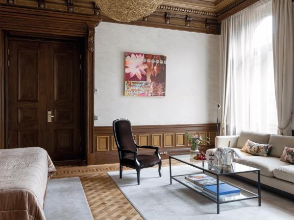 Elite Plaza Hotel : photo 5 de la chambre suite junior