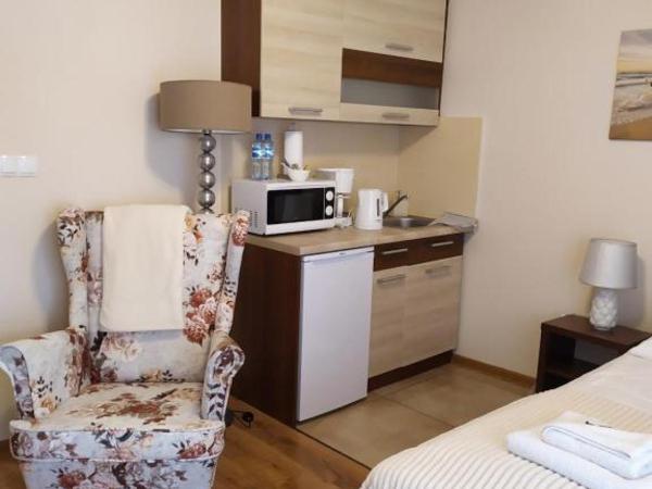 Savona Świnoujście : photo 1 de la chambre studio avec terrasse