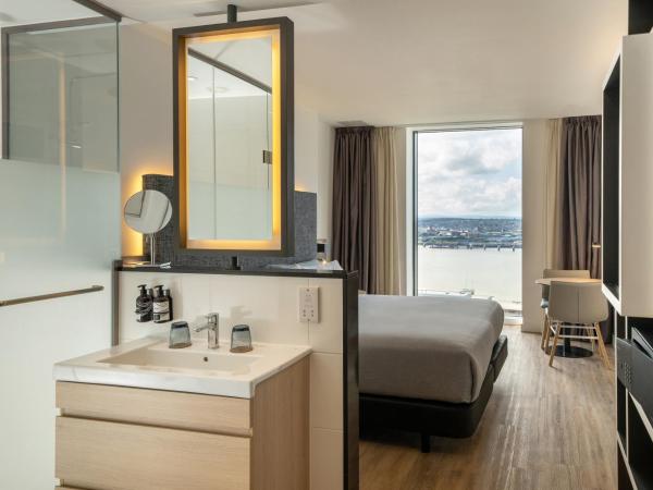 INNSiDE by Meliá Liverpool : photo 3 de la chambre chambre innside - vue sur rivière