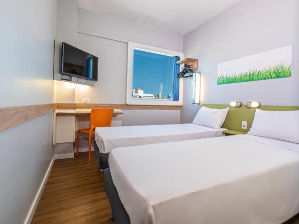 Ibis Budget Fortaleza Praia de Iracema : photo 4 de la chambre standard twin room with 2 twin beds