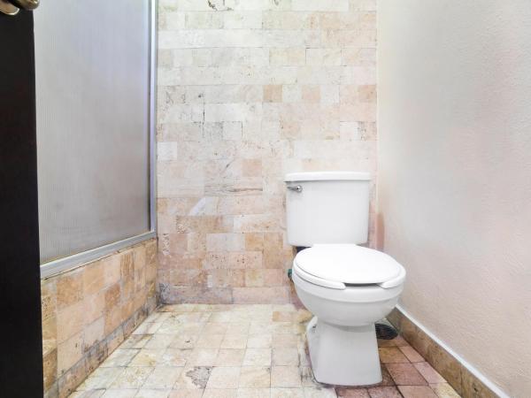 Hotel Kapu : photo 8 de la chambre chambre quadruple standard