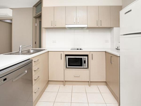 Hume Serviced Apartments : photo 4 de la chambre appartement 2 chambres deluxe (1 lit queen-size et 2 lits simples)