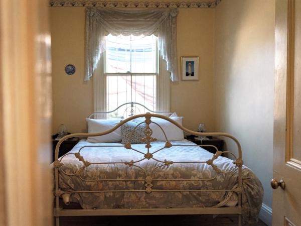 North Adelaide Heritage Cottages & Apartments : photo 9 de la chambre cottage chapel de 2 chambres