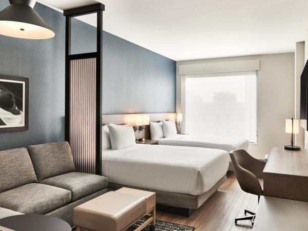 Hyatt Place Phoenix/Downtown : photo 4 de la chambre chambre avec 2 lits queen-size et canapé-lit 