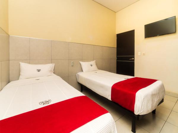 Hotel Río Puebla Centro : photo 3 de la chambre chambre lits jumeaux standard