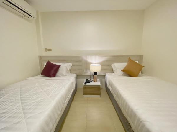 Mystays Phuket SHA Plus : photo 3 de la chambre chambre lits jumeaux standard