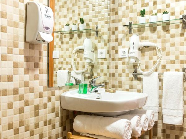 Apartaments Els Llorers : photo 3 de la chambre appartement 1 chambre - vue sur montagne (2-4 adultes)